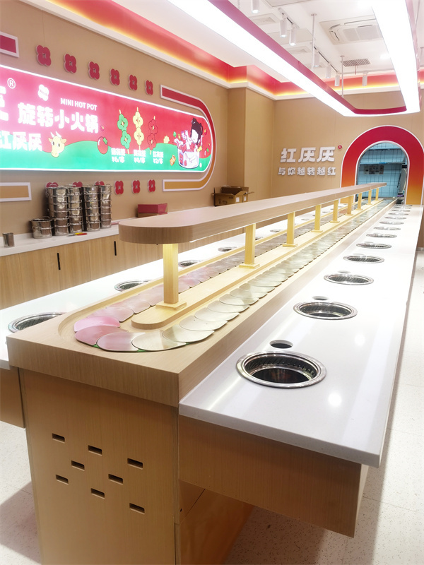 山東旋轉小火鍋設備廠家